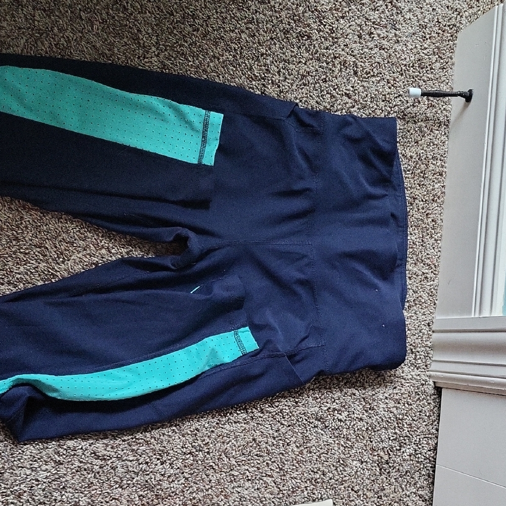 Xersion Navy and Teal Leggings